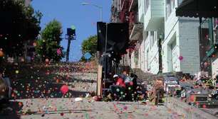 A cidade disse "nunca mais": o erro que transformou um comercial da Sony em uma zona de guerra de R$ 400 mil em prejuízos