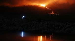 Autoridades alertam para erupção iminente do vulcão Piton de la Fournaise, na ilha da Reunião