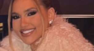 Errou? Look de Virginia na virada do ano divide opiniões: 'Não dá...'