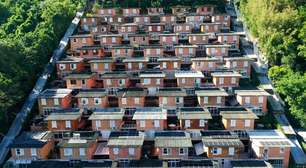 Inspirado em favelas, condomínio na zona sul do Rio tem imóveis milionários; veja fotos