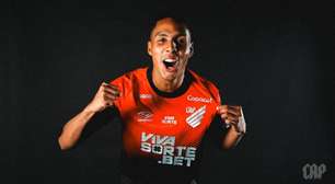 Athletico-PR: veja chegadas, saídas e quem pode reforçar o Furacão em 2026