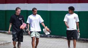 Fluminense se reapresenta com primeira parte do elenco