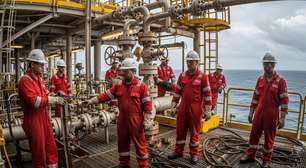 Profissões técnicas embarcadas pagam mais que muitos cargos de gerência em terra