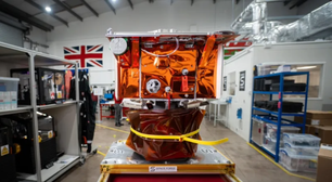 Cabe num micro-ondas, mas muda tudo: a fábrica espacial que atinge 1000ºC e já está criando chips fora da Terra