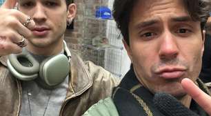 Baterista do Restart vibra ao anunciar nascimento da filha no primeiro dia do ano: 'Sonho realizado'