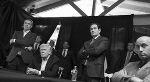 Fotos mostram reação de Trump ao assistir a captura de Maduro; veja