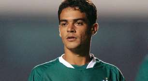 Ídolo do Goiás, Josué lança provocação pesada ao Vila Nova: "Maior alegria"