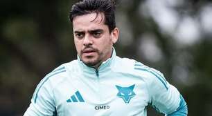 Fagner apresenta proposta para rescindir com Corinthians e assinar em definitivo com Cruzeiro