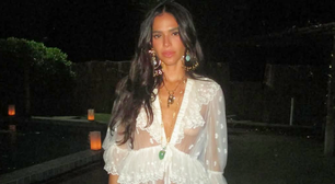 Look boho-chic e sensual na medida de Bruna Marquezine no Réveillon com Shawn Mendes ultrapassa R$ 110 mil; veja detalhes e preços das peças!