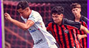 Vitória mostra raça, joga com dois a menos e busca empate heroico na Copinha