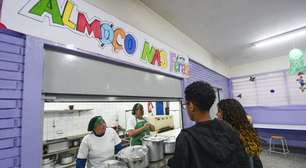 Escolas estaduais de SP oferecem almoço nas férias a partir desta segunda