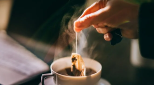 Os melhores chás para diminuir o açúcar no sangue e que ainda reduzem a fome