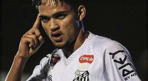 Santos atropela o Real Brasília na estreia da Copinha com show de Mateus Xavier