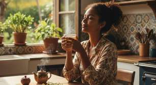 Muito além do chá: camomila, a erva das avós, tem benefícios comprovados pela ciência