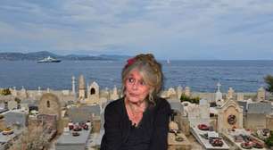 Túmulo de Brigitte Bardot fica em cemitério com vista incrível para o Mediterrâneo