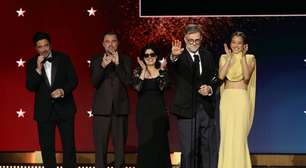 Critics Choice Award 2026 teve deboche a Trump, brasileiros irônicos e romance no ar
