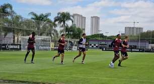 Corinthians faz treino com variações na defesa e esboça times pensando na estreia do Paulistão