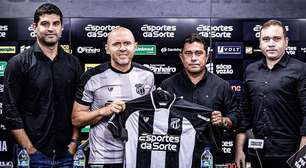 O que disse Mozart em sua apresentação oficial no Ceará?