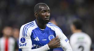 Bolasie fica perto de acerto com time da Série A