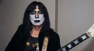 Ex-guitarrista do Kiss vai lançar singles em CD de R$ 2,7 mil após single de R$ 1077