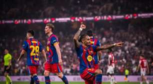 Em "atropelo" do Barcelona, Raphinha sustenta alta efetividade