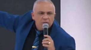 Pastor faz revelação íntima sobre fiel durante culto: "Transou com dois viados"