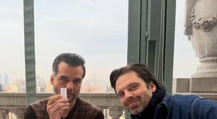 Wagner Moura posa com ator da Marvel em Nova York