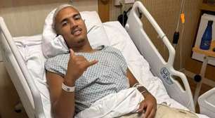 Matheus Carvalho passa por cirurgia e desfalca o Vasco por pelo menos seis meses