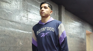 Após reunião com técnico do Botafogo, Savarino anuncia prazo para responder Fluminense