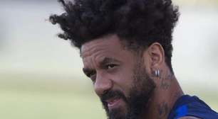 Mulher denuncia ex-Corinthians por invasão a domicílio e pede medida protetiva