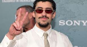 Bad Bunny é processado em R$ 86 milhões por gravações de voz em músicas de 'Debí Tirar Más Fotos' e 'X 100pre'