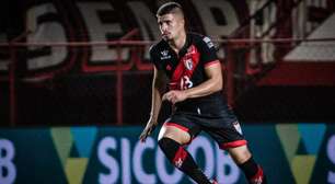 Gazal é liberado do Atlético-GO e assina com time da Série B por três temporadas