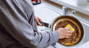 Comida grudando na frigideira? Saiba como evitar