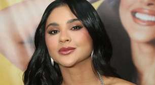 Mileide Mihaile arrasa no samba no pé na Unidos da Tijuca