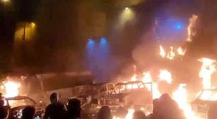 Hospitais estão sobrecarregados com protestos em massa no Irã, dizem médicos