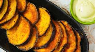 Receita de berinjela crocante e sequinha por fora, perfeita para servir como acompanhamento ou petisco