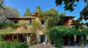 "All Her Fault": Série Com Sarah Snook Discute Maternidade, Carreira e Culpa