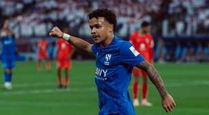 Kaio César dá assistência e celebra invencibilidade do Al Hilal na temporada