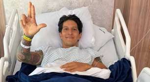 Cano passa por cirurgia no joelho direito e desfalca o Fluminense