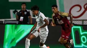 Larson, ex-Goiás, tem resposta dada pela torcida do Palmeiras após estreia no Paulista