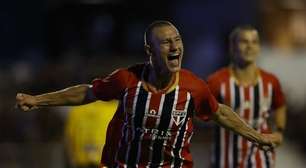 São Paulo atropela Real Soccer e avança com 100% de aproveitamento na Copinha