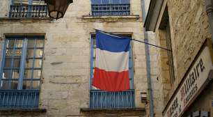 Agente da Receita francesa é presa por repasse de informações, investidores de criptomoedas estão entre os alvos