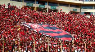 Campeão da Libertadores pelo Flamengo deixa a Serie A e acerta com time árabe