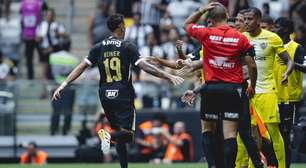 Atlético-MG vê jogo de tempos distintos e tropeça na estreia do estadual