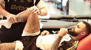 Elenco principal do Flamengo se reapresenta, e médicos explicam procedimentos