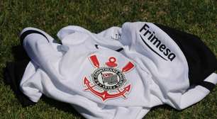 Corinthians oficializa renovação com patrocinadora até o fim de 2026