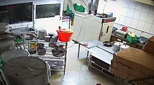 Vídeo flagra invasão a pizzaria e prisão imediata do suspeito em Porto Alegre