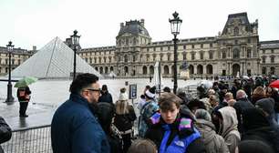 Às vésperas de aumento no preço dos ingressos, museu do Louvre é totalmente fechado por greve