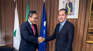 Receita Federal destaca monitoramento de criptomoedas no Brasil a embaixador do Japão