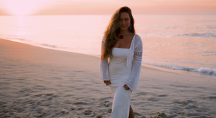 Com time da Canetaria e produção de Milton Guedes, Lara Estelita apresenta o álbum '10/10